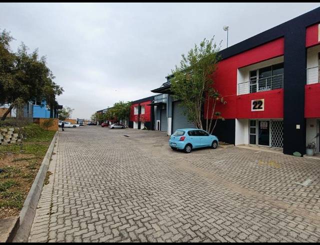 INDUSTRIAL PROPERTY TO RENT IN LANSERIA
